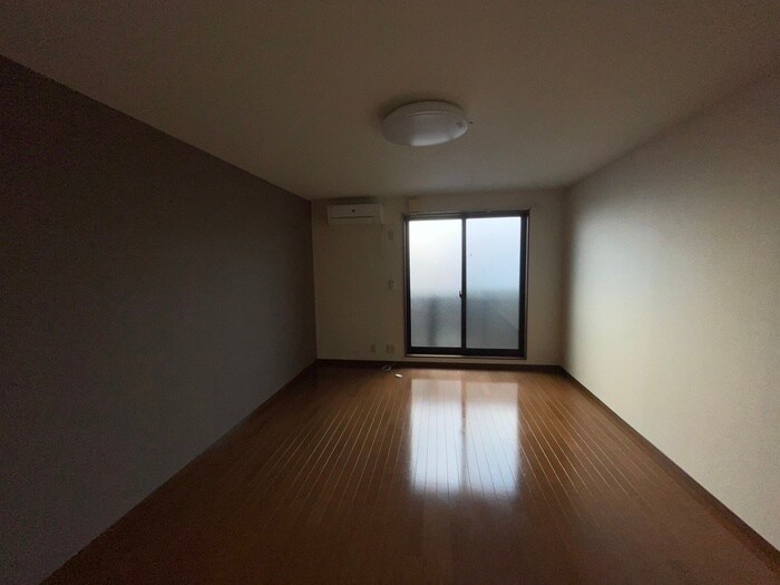 物件内観写真7　(玄関)