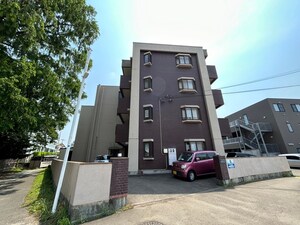 芳賀マンション外観写真