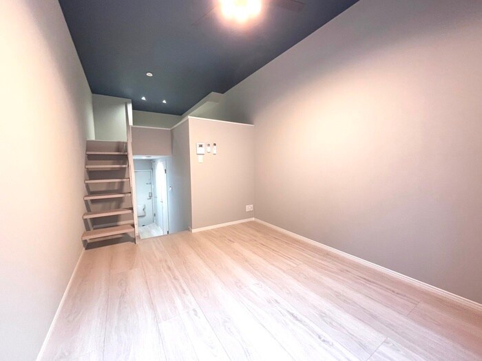 物件内観写真4　(居室)