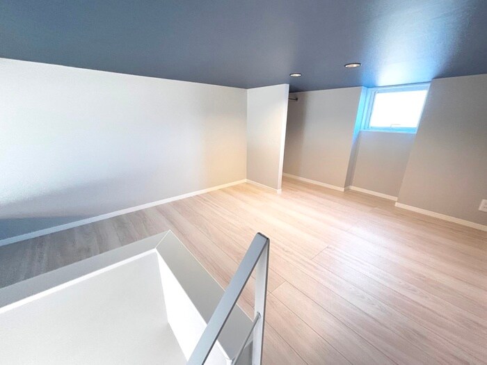 物件内観写真5　(ロフト)