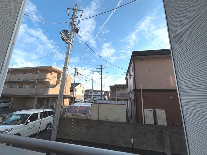 物件内観写真22　(室内からの展望)