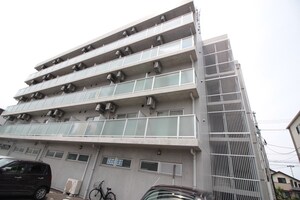 アンプルール・ベトン・メーヴェ外観写真