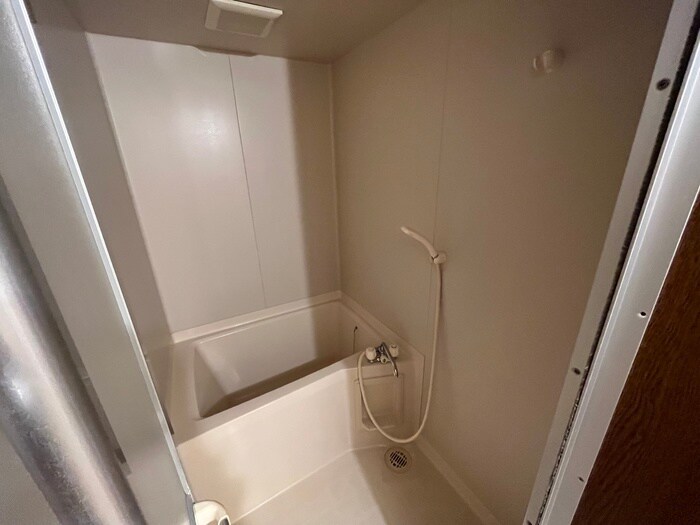 物件内観写真10　(バス／シャワールーム等)