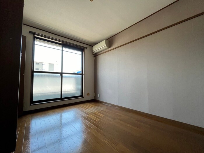 物件内観写真17　(居室)