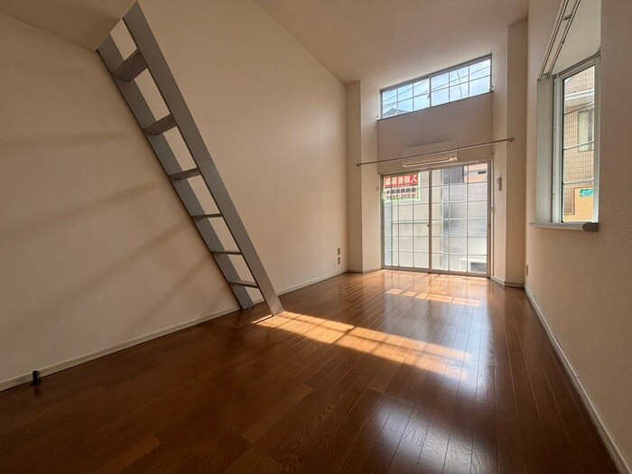 物件内観写真9　(居室)