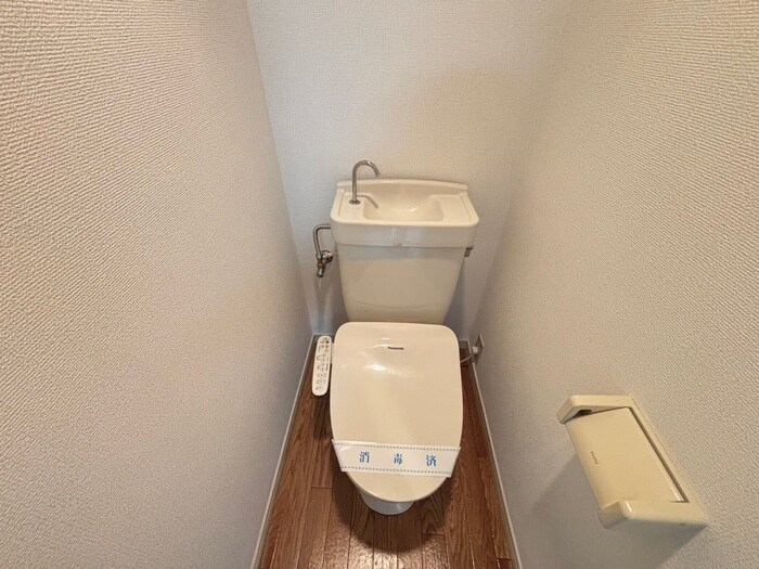 物件内観写真15　(トイレ)