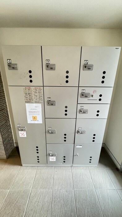 物件外観写真6　(建物設備)