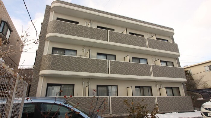 物件外観写真2　(外観写真)