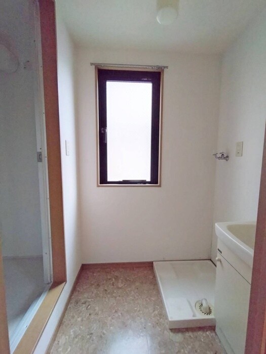 物件内観写真17　(洗面)