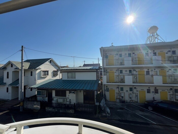 物件内観写真18　(室内からの展望)