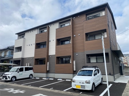 ルミナス西中田外観写真