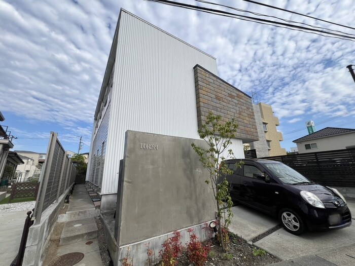 物件外観写真1　(外観写真)