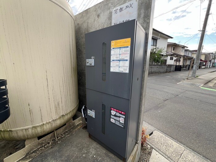 物件外観写真5　(建物設備)