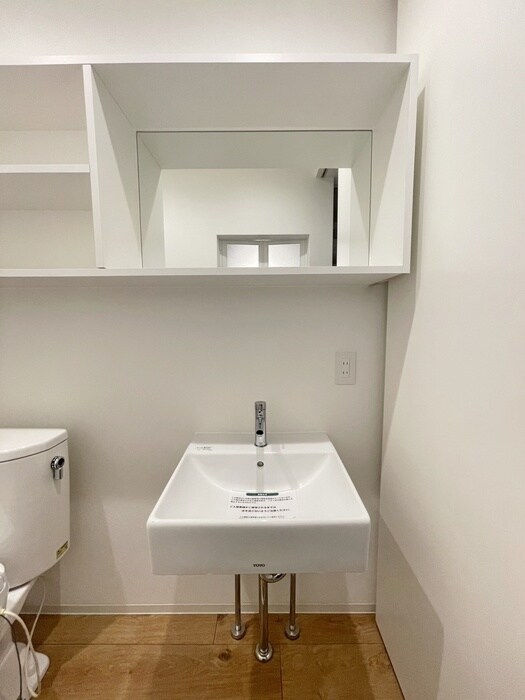 物件内観写真12　(収納)