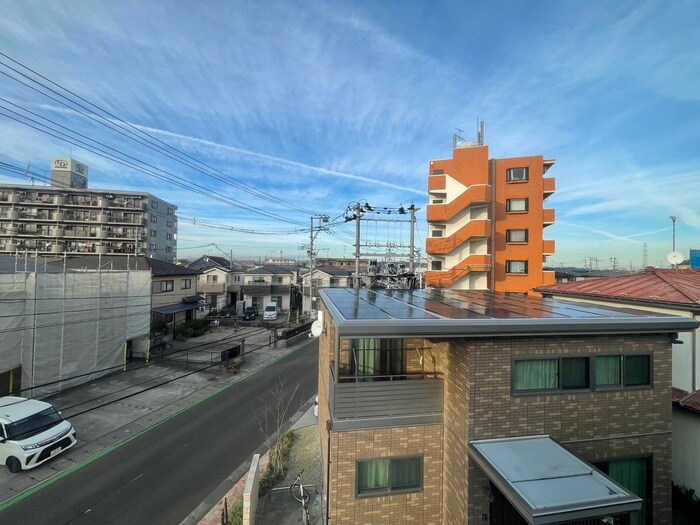 物件内観写真19　(室内からの展望)