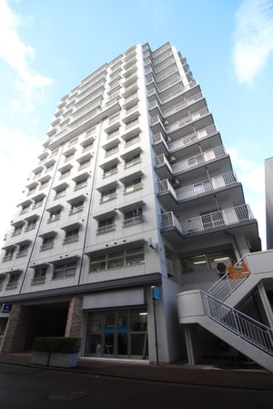 多賀城ロジュマンＧ棟外観写真