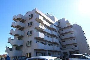 ファミ－ユたかまつ外観写真