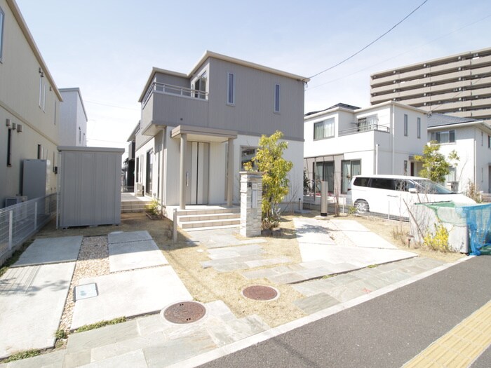 物件外観写真2　(外観写真)