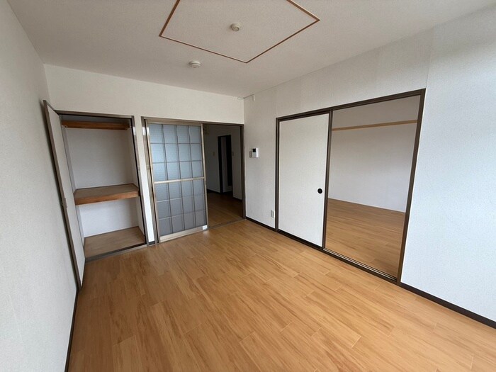 物件内観写真7　(居室)