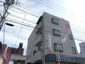 ｺｰﾎﾟ下山２外観写真