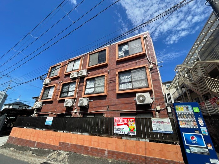 物件外観写真1　(外観写真)