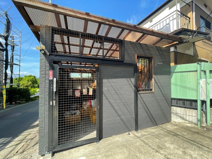 物件外観写真3　(建物設備)