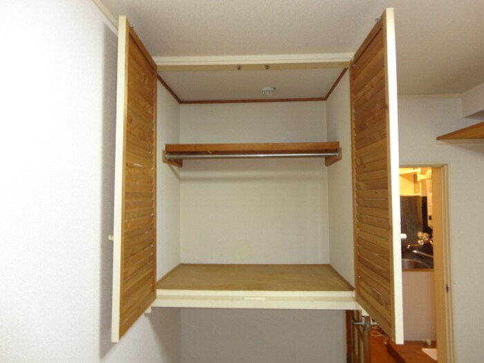 物件内観写真11　(収納)