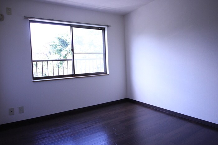 物件内観写真12　(居室)