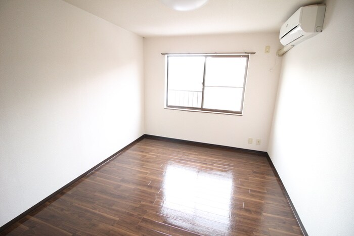 物件内観写真15　(居室)