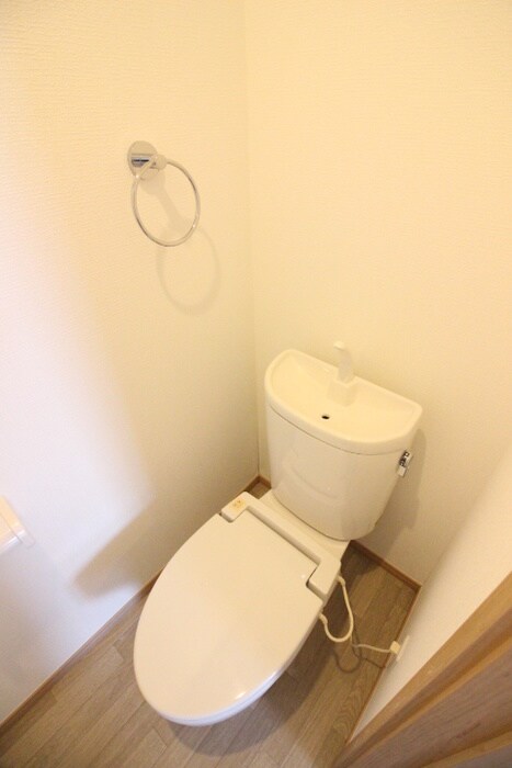 物件内観写真13　(トイレ)