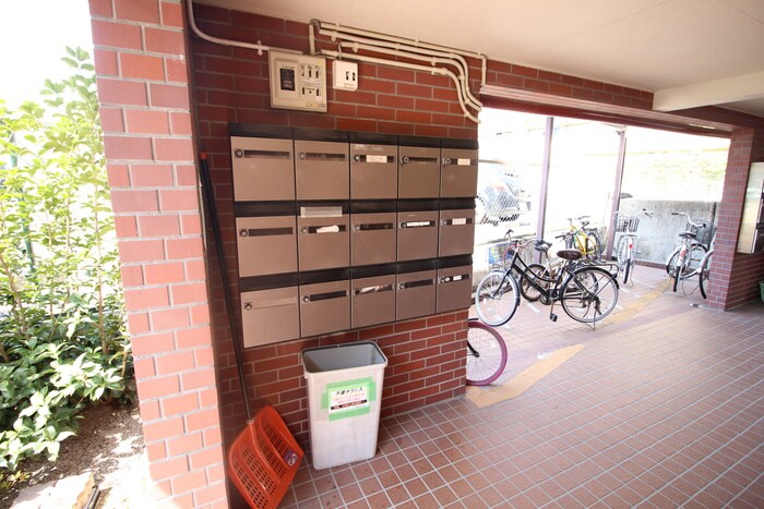 物件外観写真2　(建物設備)