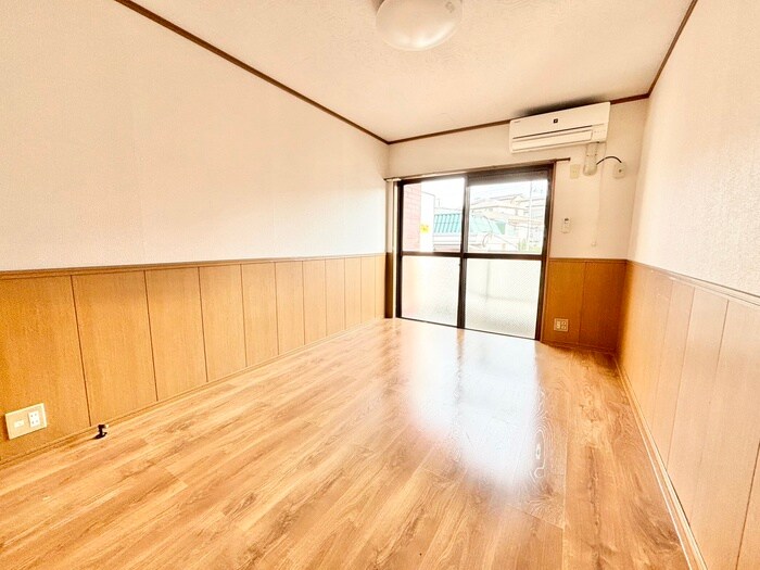 物件内観写真7　(居室)