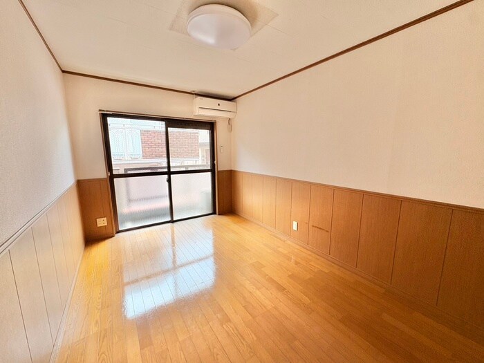 物件内観写真8　(居室)