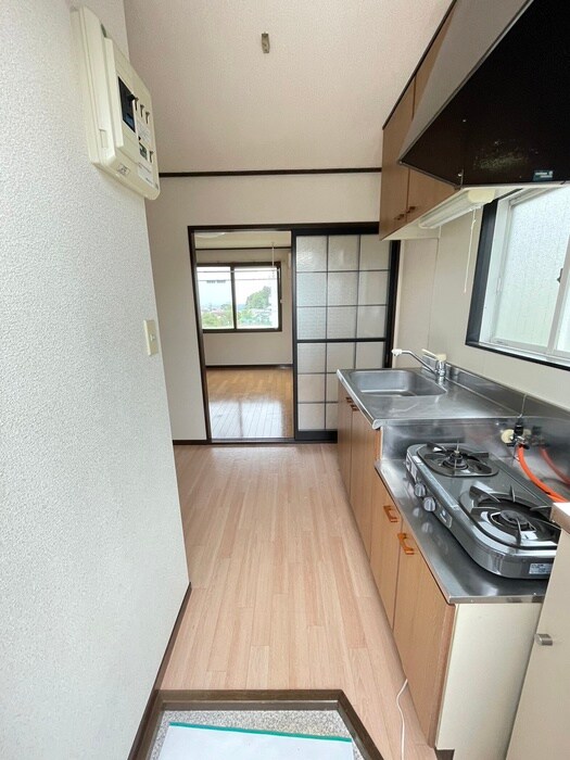 物件内観写真18　(玄関)