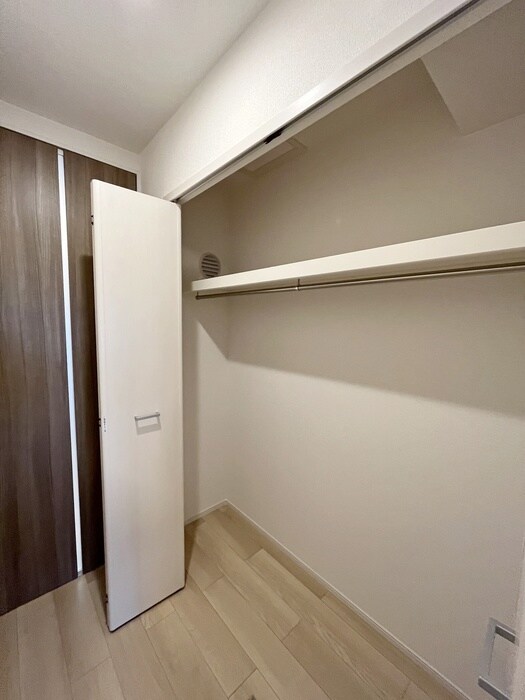 物件内観写真13　(収納)