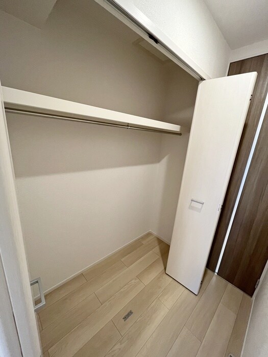 物件内観写真13　(収納)