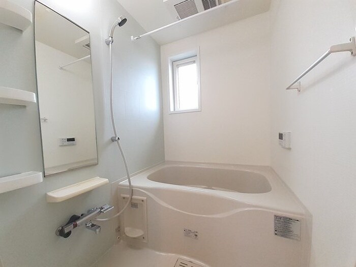 物件内観写真11　(バス／シャワールーム等)
