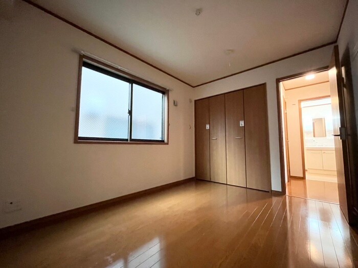 物件内観写真8　(居室)