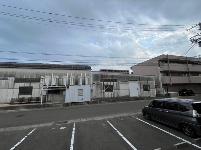 物件内観写真22　(室内からの展望)