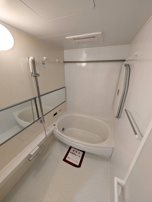 物件内観写真12　(バス／シャワールーム等)