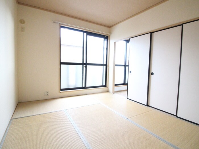 物件内観写真9　(居室)