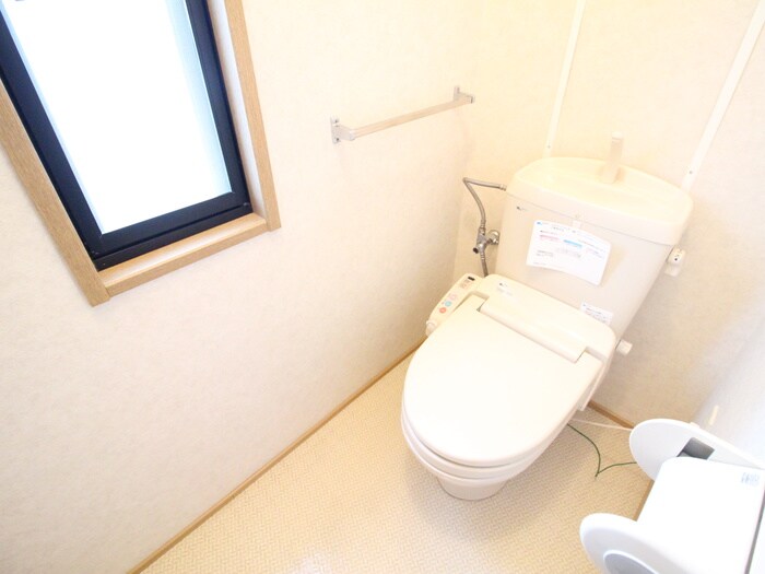 物件内観写真15　(トイレ)