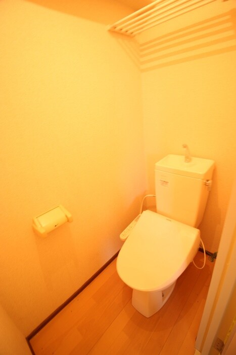 物件内観写真15　(トイレ)