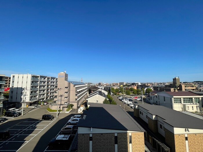 物件内観写真20　(室内からの展望)