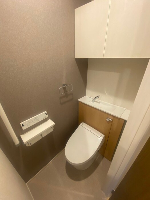 物件内観写真11　(トイレ)