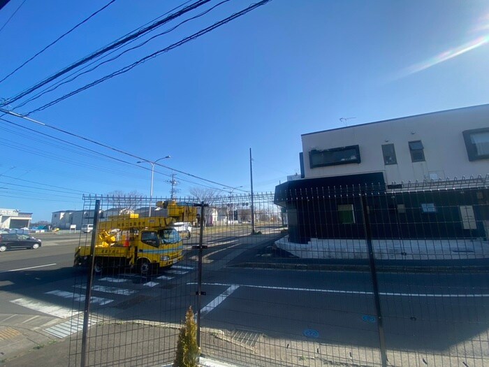 物件内観写真20　(室内からの展望)