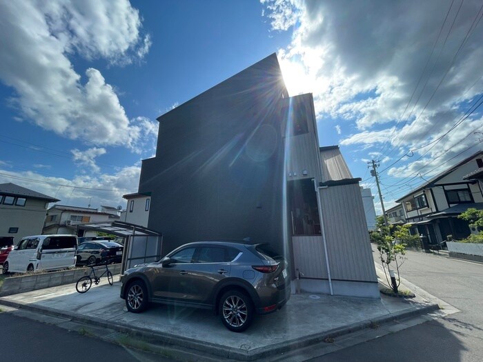 物件外観写真6　(外観写真)