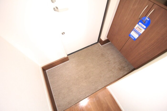 物件内観写真20　(玄関)