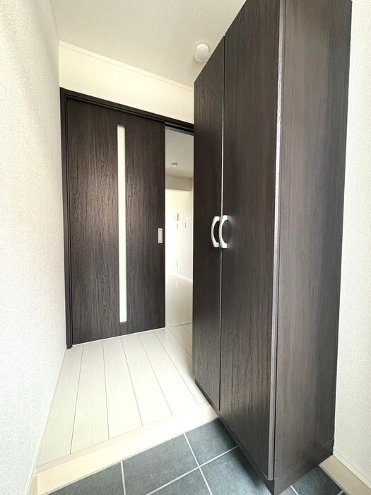 物件内観写真14　(廊下)