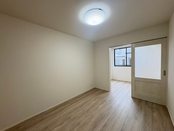 物件内観写真7　(居室)